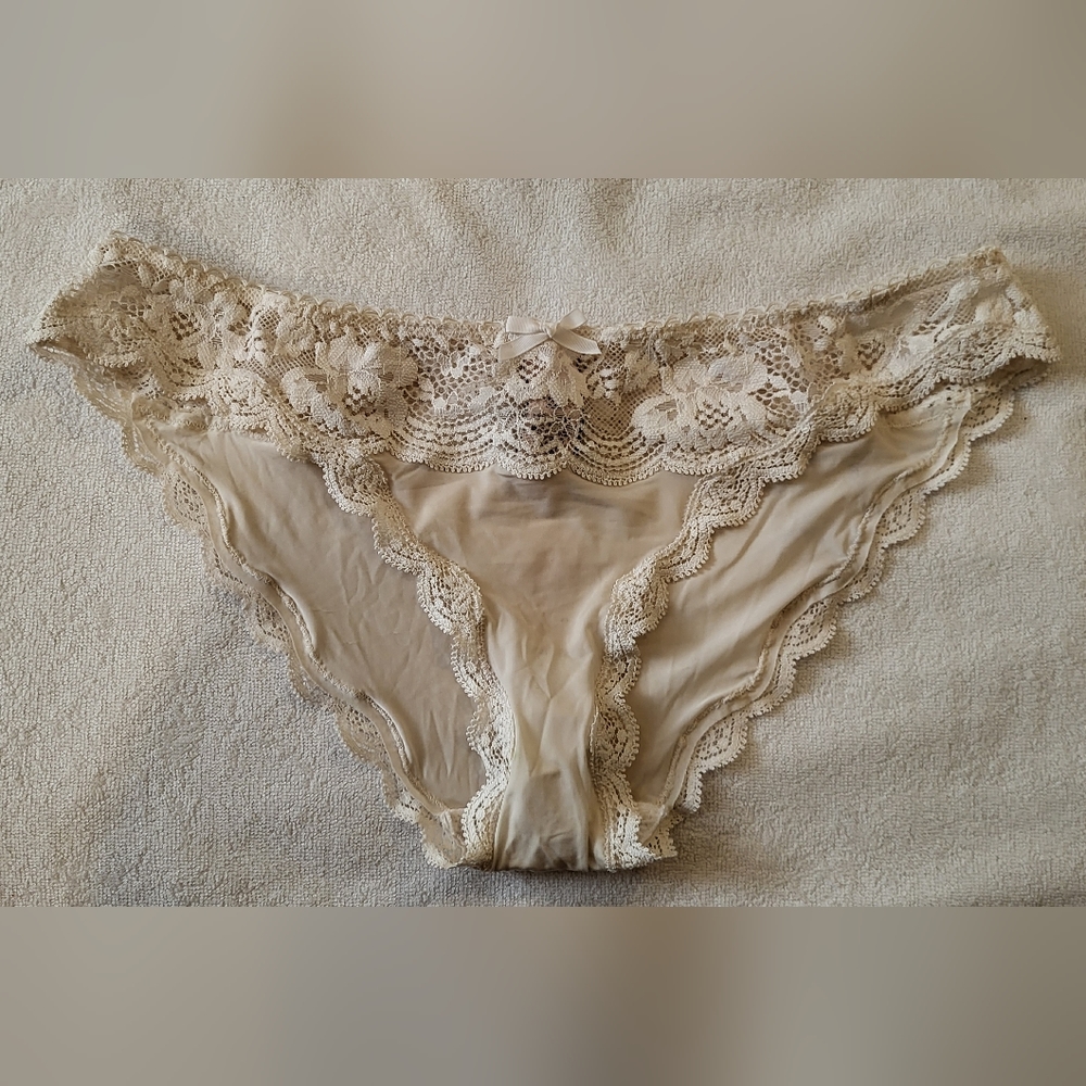 Victoria's Secret Cheekini Panties